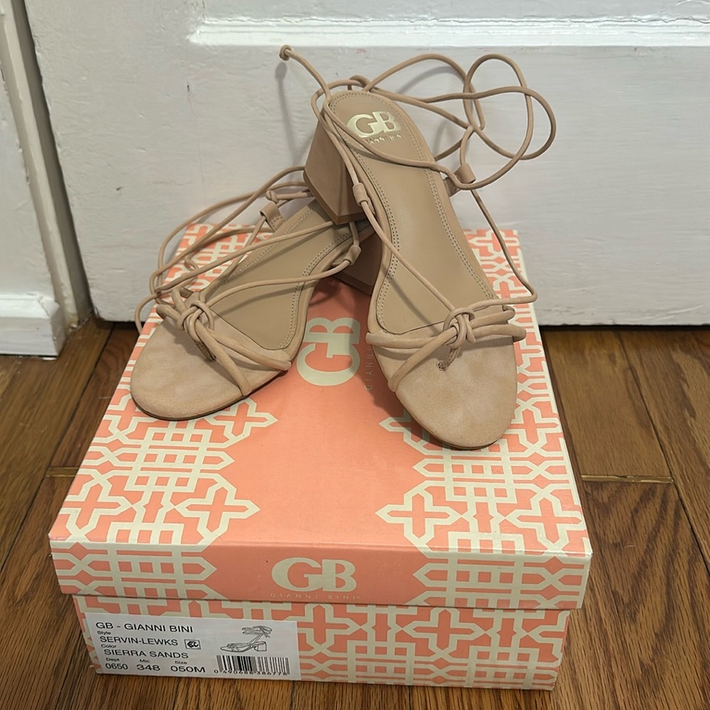 Gianni Bini Nude Strappy heel